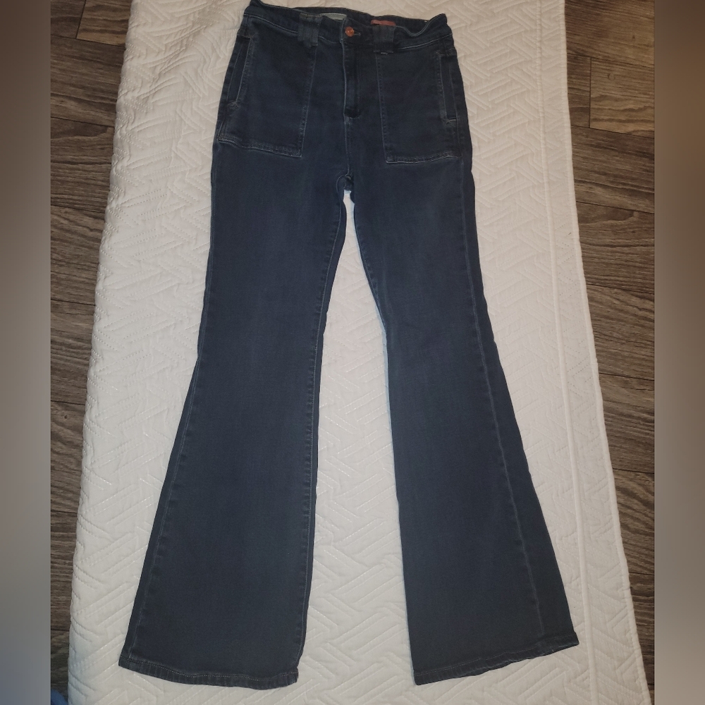 PILCRO Dark Blue Flared Jeans Size 30. Like New
